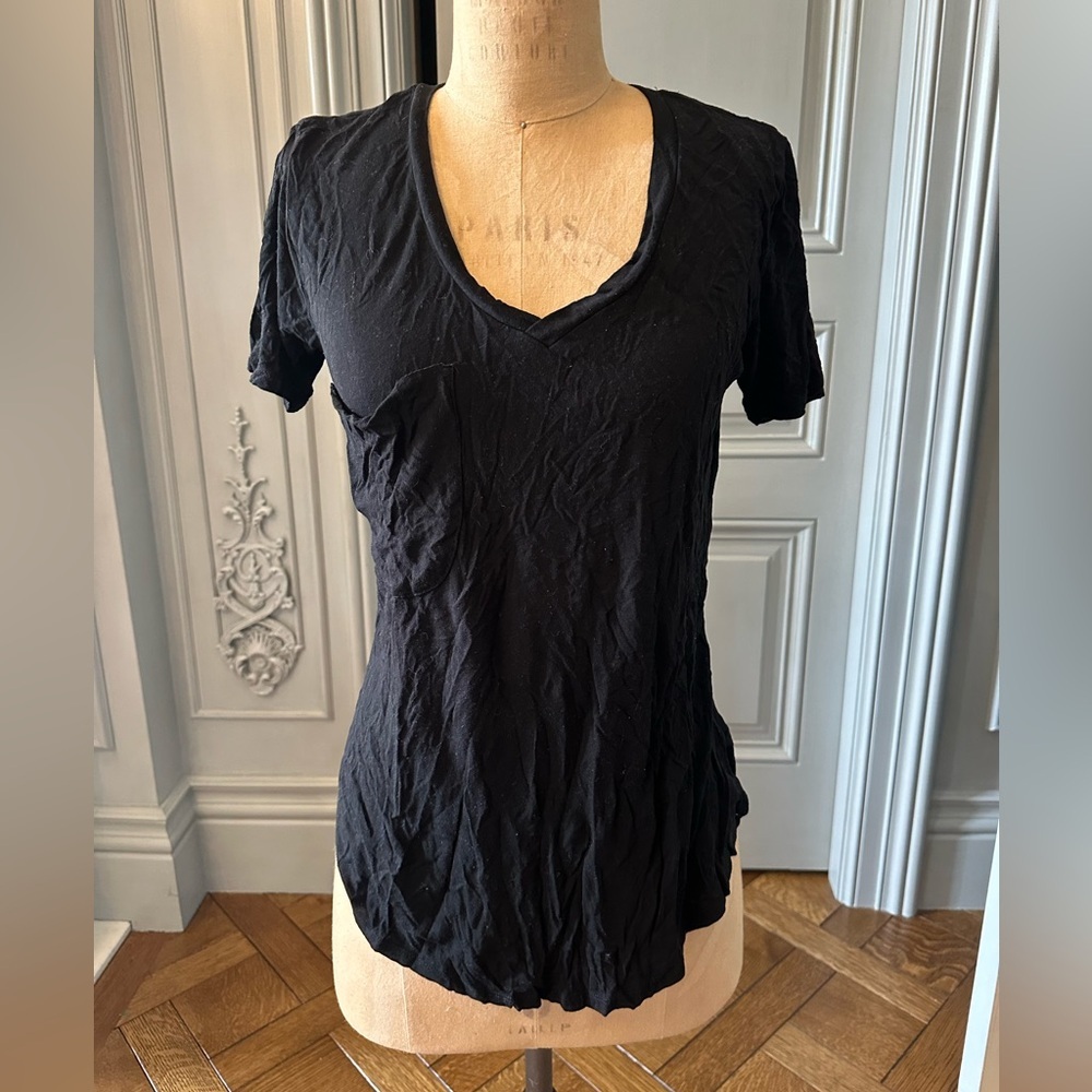 Z Supply black vneck tshirt size S